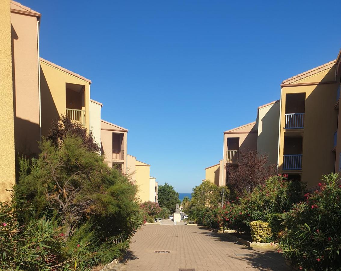 T2 Vue Mer Avec Parking Prive Saint-Pierre-la-Mer  Exterior photo