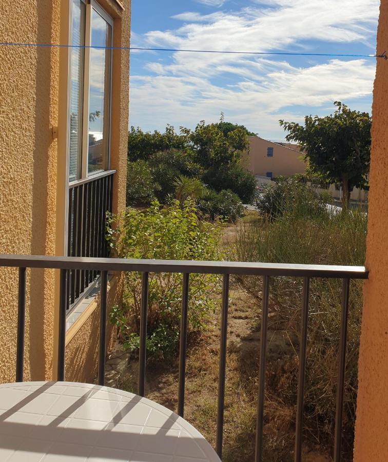 T2 Vue Mer Avec Parking Prive Saint-Pierre-la-Mer  Exterior photo